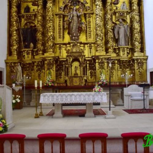 Iglesia San Miguel de las Dueñas
